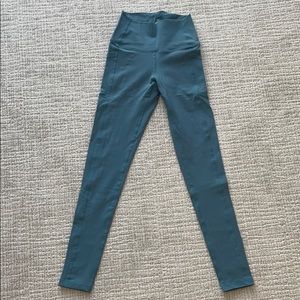 Buff Bunny Luna Algean Blue Leggings XS - like new